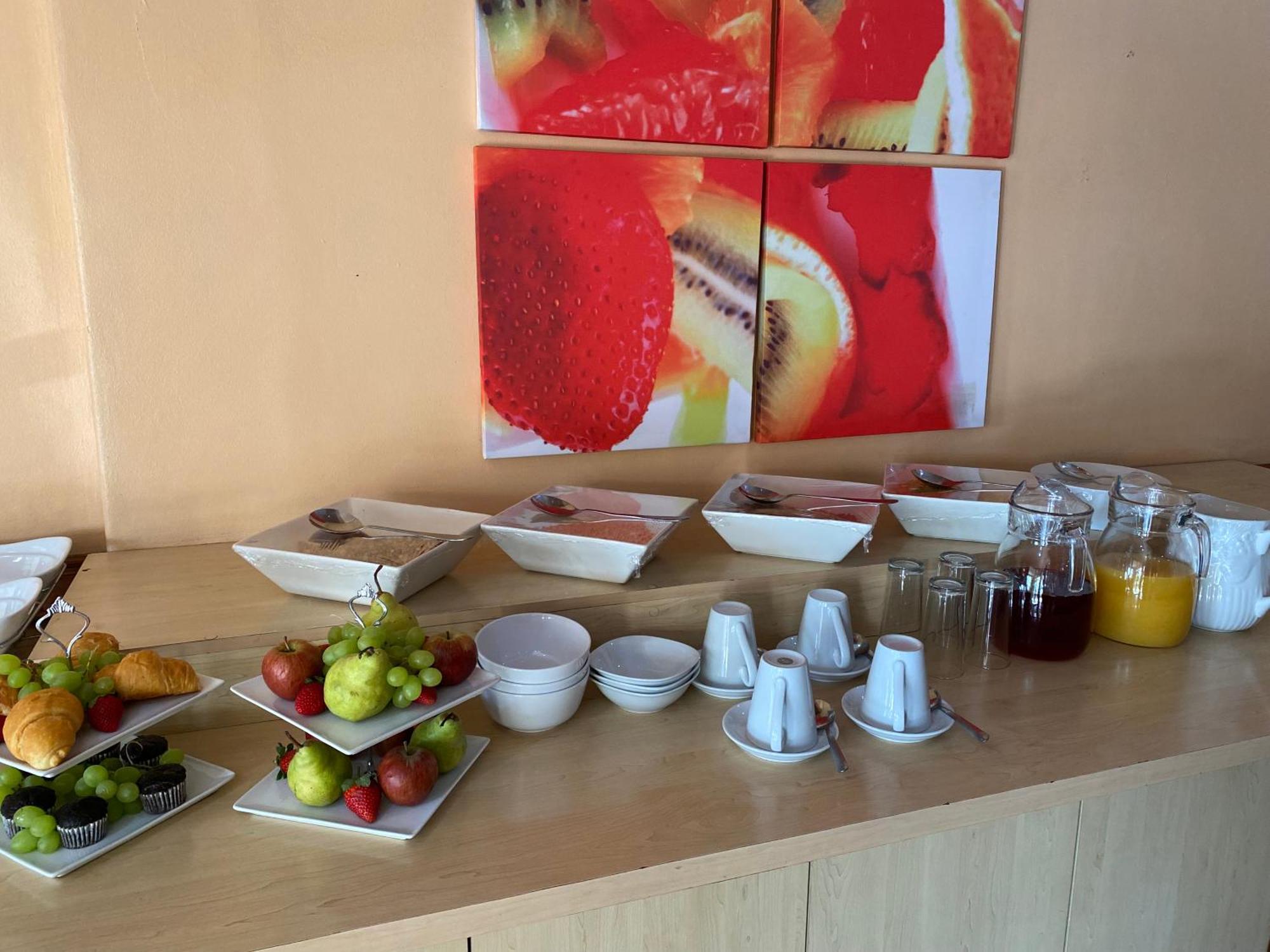 Madlula'S Guesthouse Pietermaritzburg Ngoại thất bức ảnh