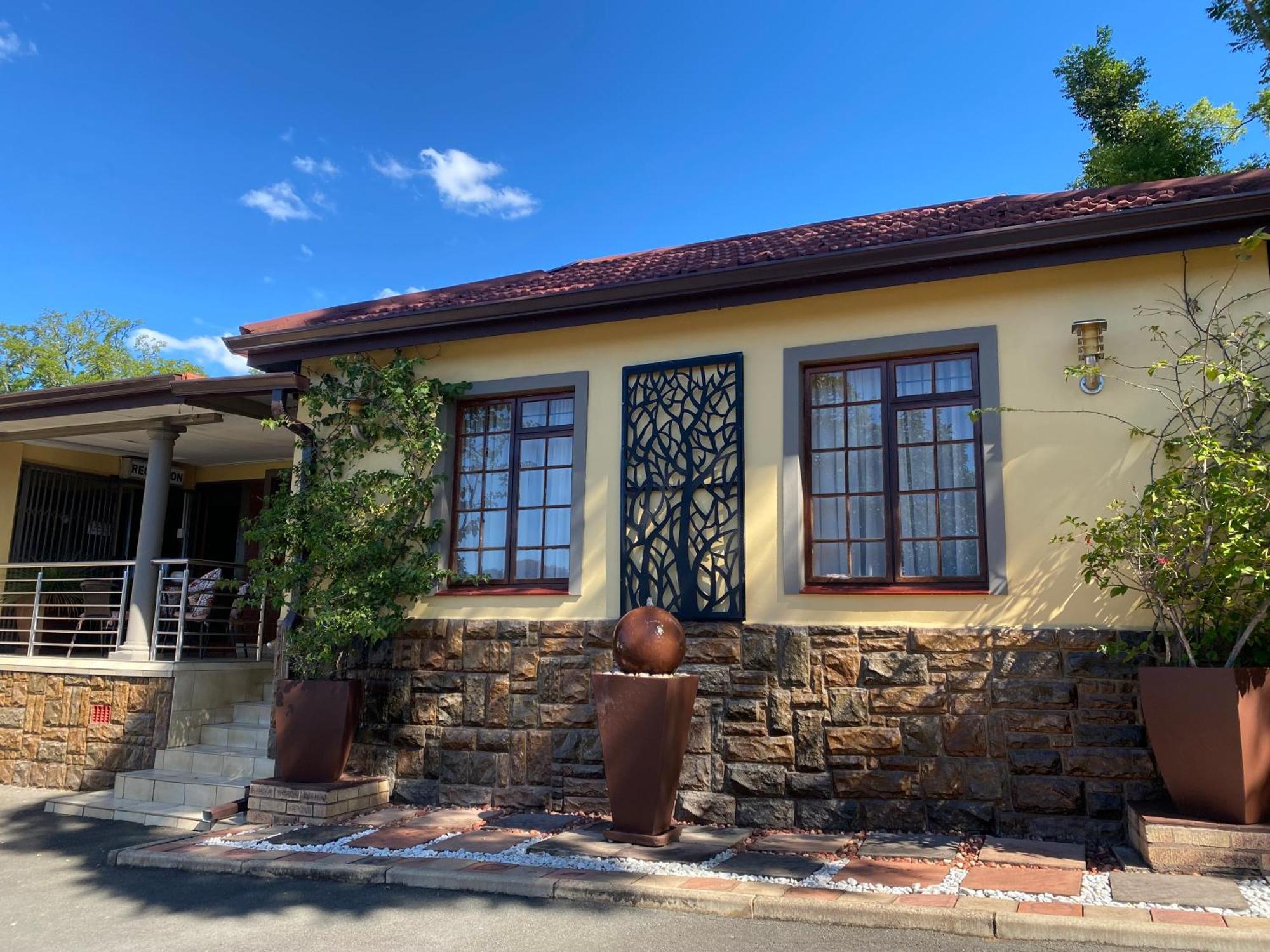 Madlula'S Guesthouse Pietermaritzburg Ngoại thất bức ảnh