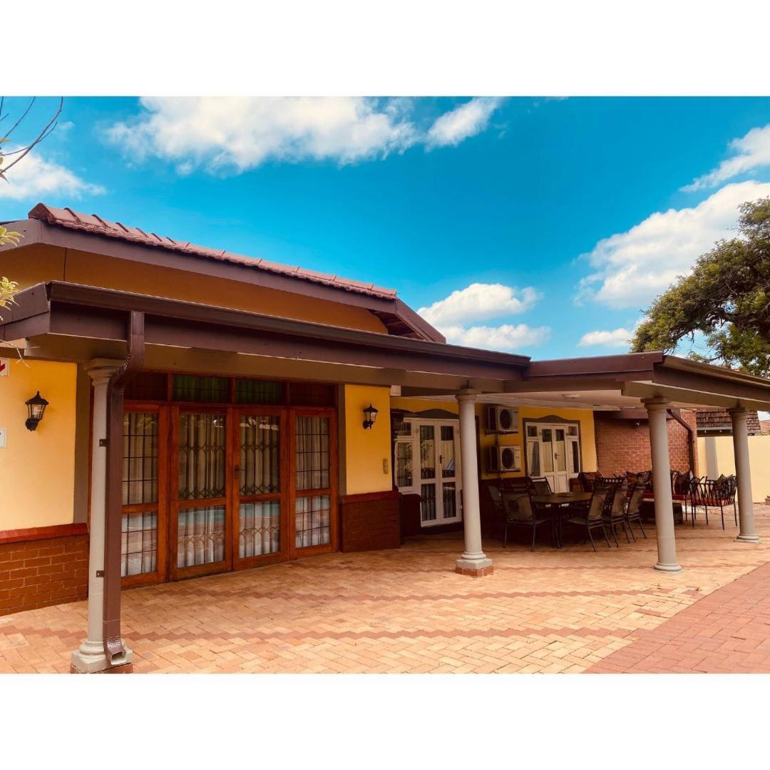 Madlula'S Guesthouse Pietermaritzburg Ngoại thất bức ảnh
