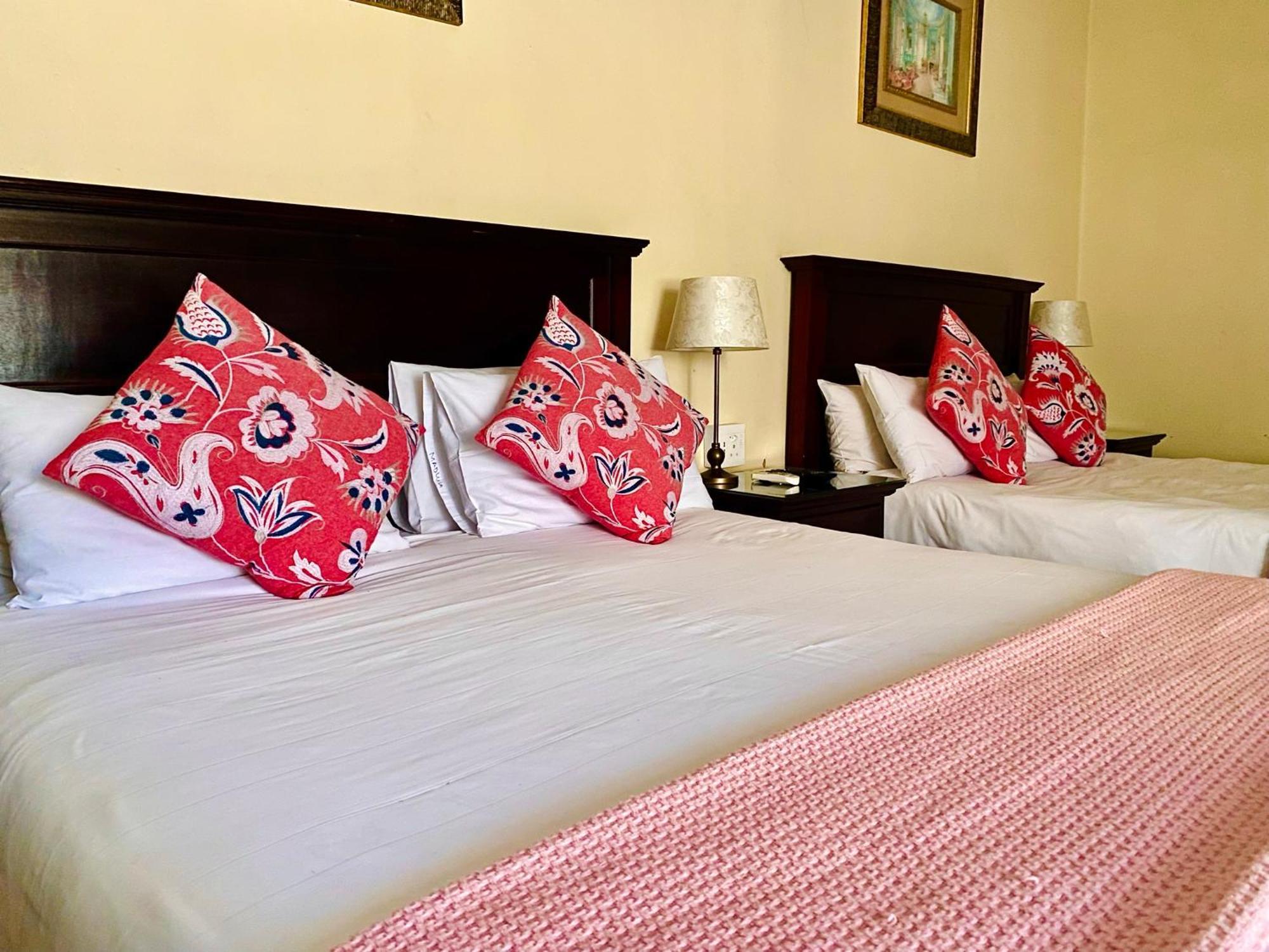 Madlula'S Guesthouse Pietermaritzburg Ngoại thất bức ảnh
