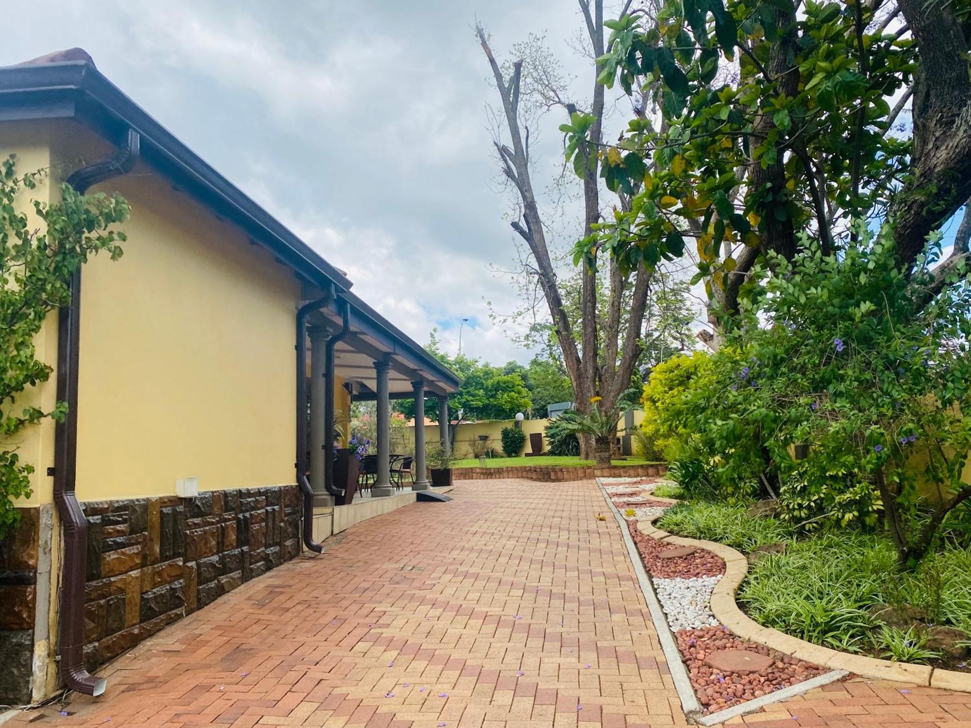 Madlula'S Guesthouse Pietermaritzburg Ngoại thất bức ảnh